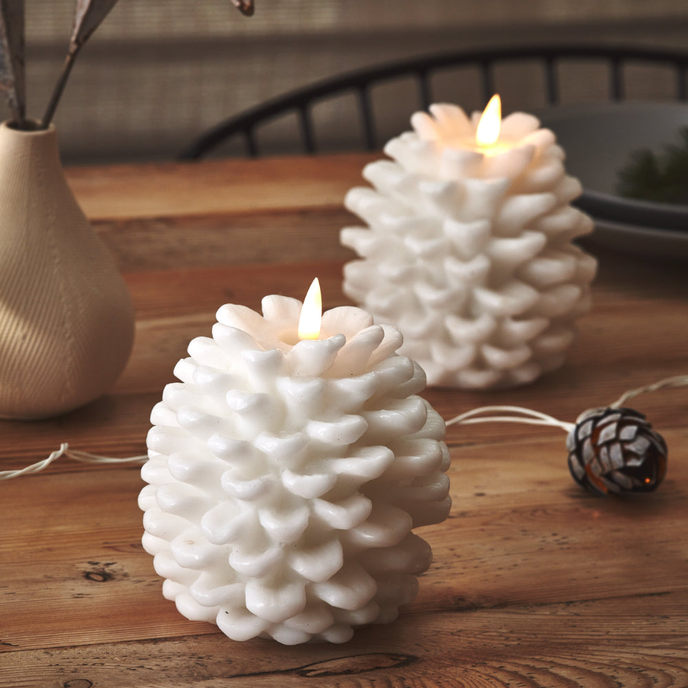 Ledpineconecandlewhite_101