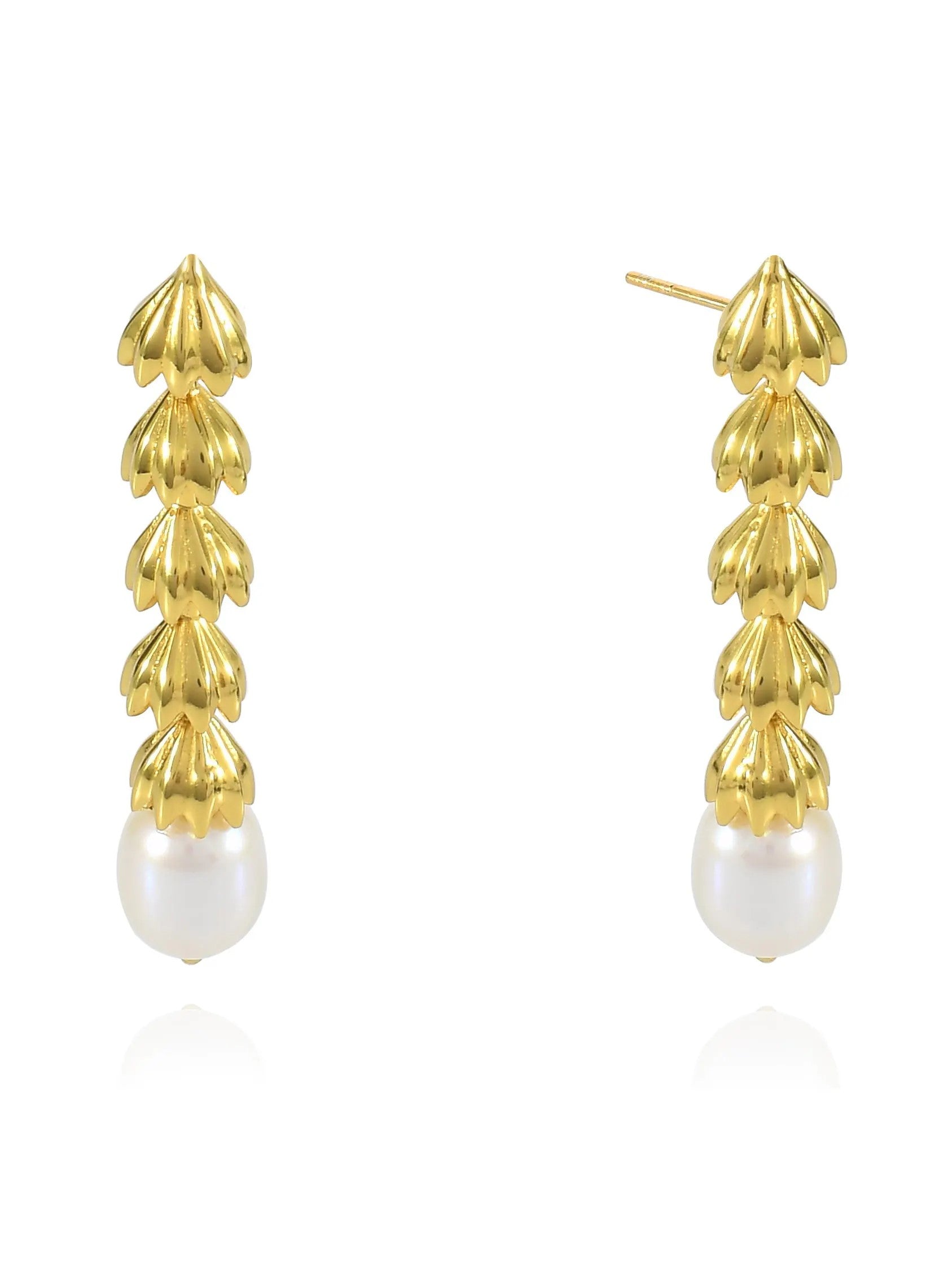 5 tiers of small gold seashell looking charms dangling from an earring with a pearl at the bottom.