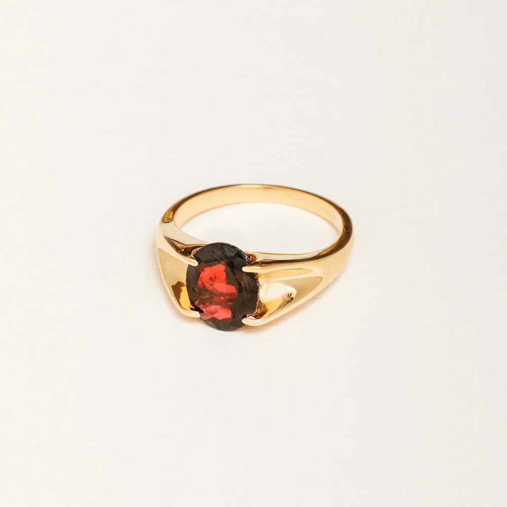 Elgin statement ring garnet