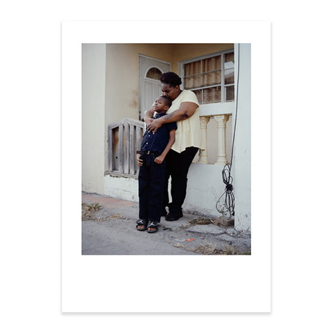 Kisha and LaDarayon by Gilleam Trapenberg, Taylor Wessing Photo Portrait Prize 2023, Postcard
