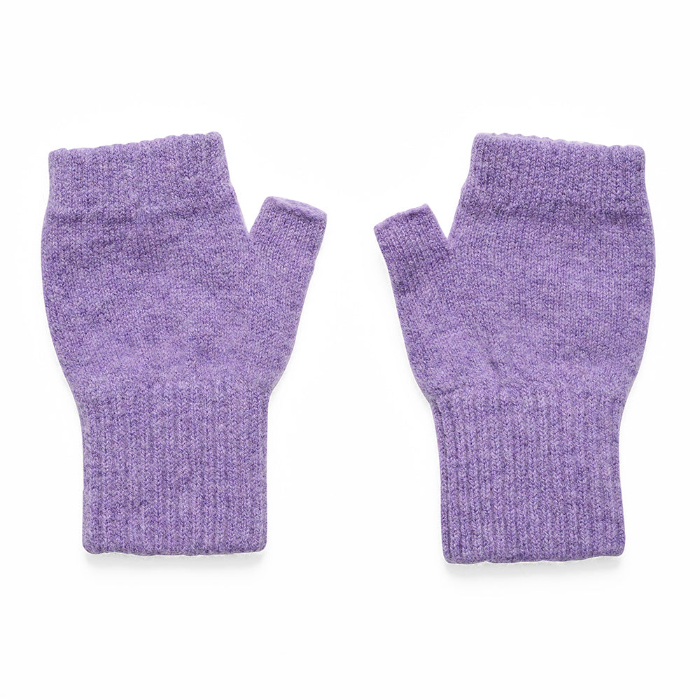 Lambswool mittens lilac purple 1