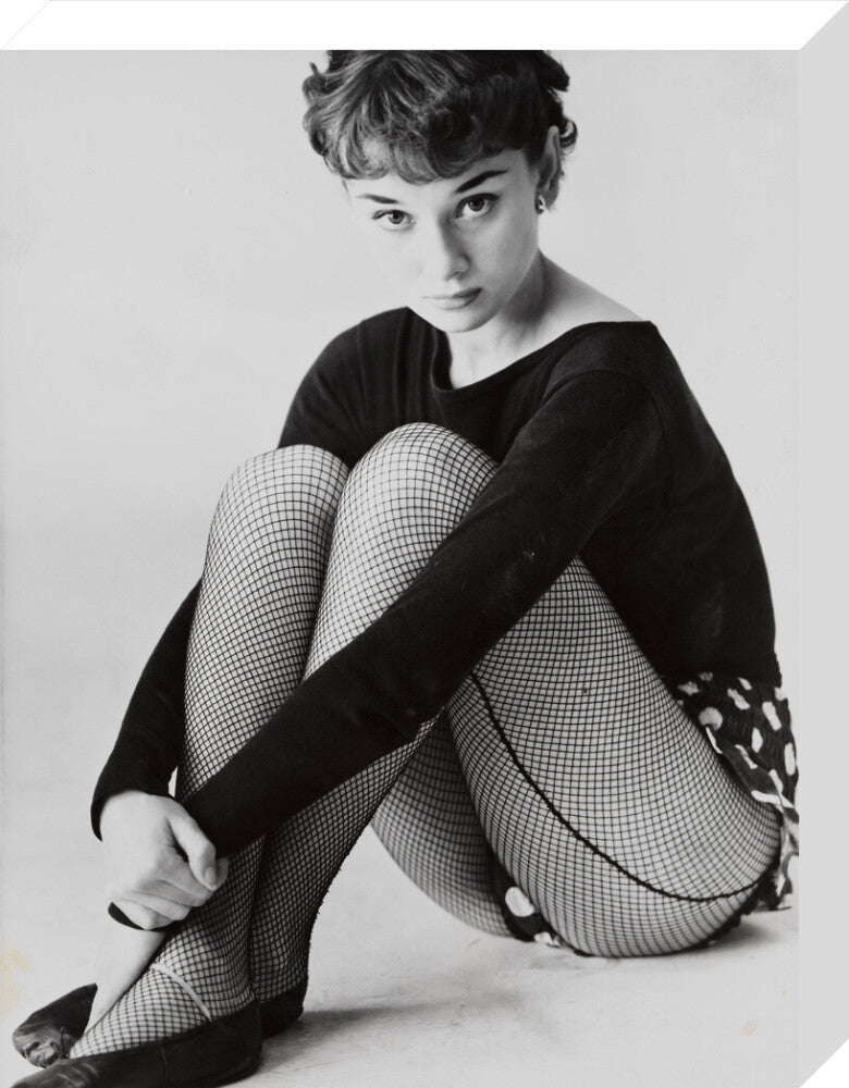 Audrey hepburn in costume for 'the secret people' portrait print (stretched canvas, medium, no frame frame)