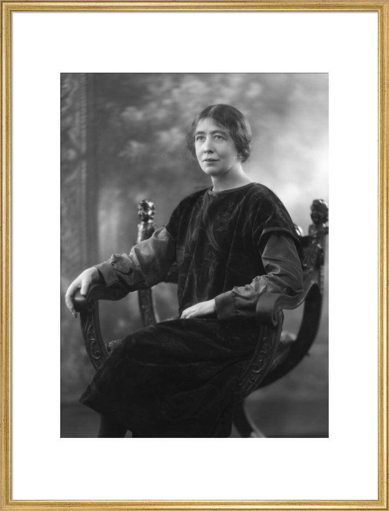 Sylvia pankhurst portrait print (art print, extra large, gold frame)