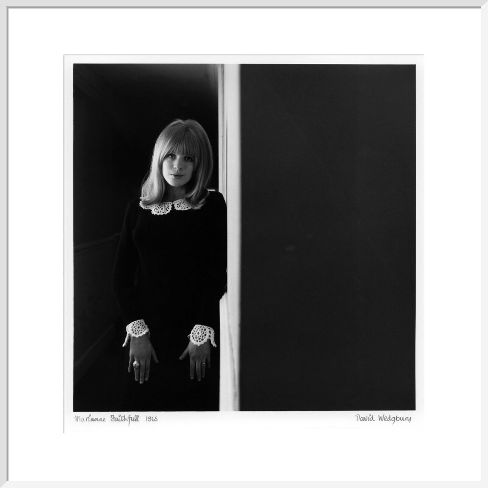 Marianne faithfull portrait print (art print, extra large, white frame)