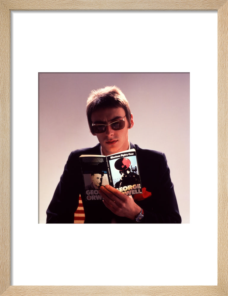 Paul weller portrait print (art print, small, natural frame)