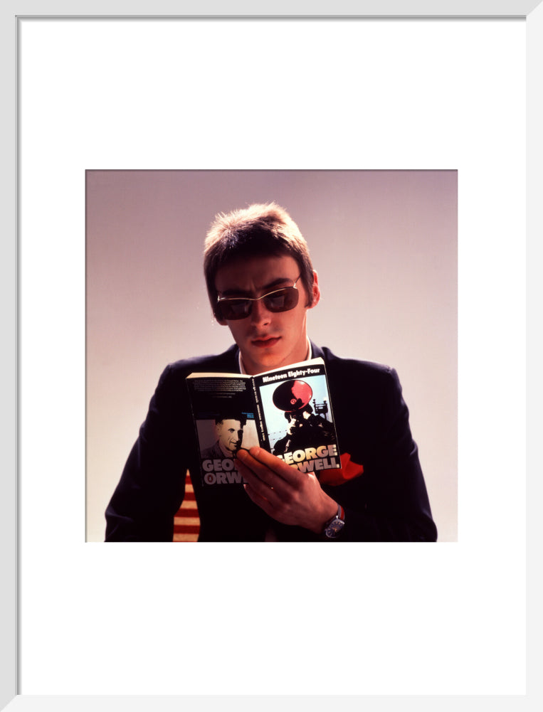 Paul weller portrait print (art print, medium, white frame)