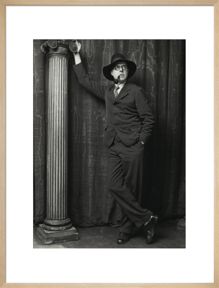 Si 1051622_ihcm 60.32_iwcm 44.00_fls 880600l.tif_fts 880600t.tif_mc ffffff_fwcm 1.50_tmwcm 9.84_bmwcm 9.84_lmwcm 8.00_rmwcm 8.00_maxdim 1000_en_external___iar 1