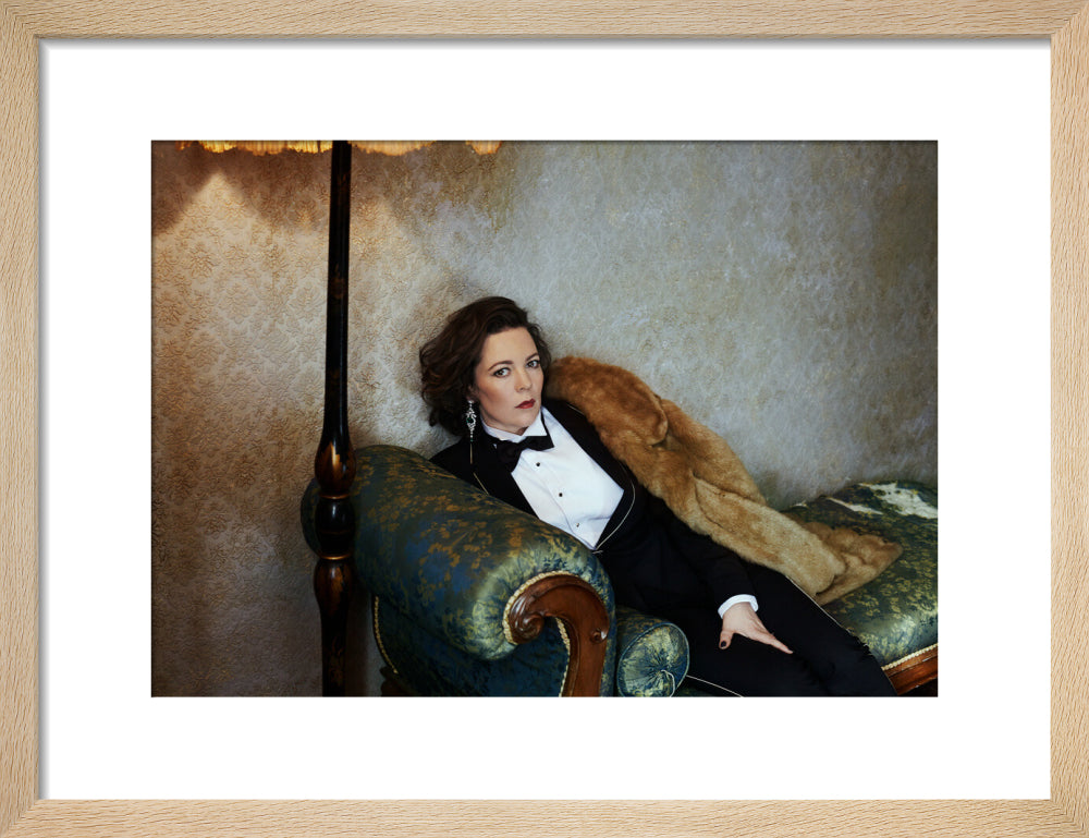 Olivia colman portrait print (art print, small, natural frame)