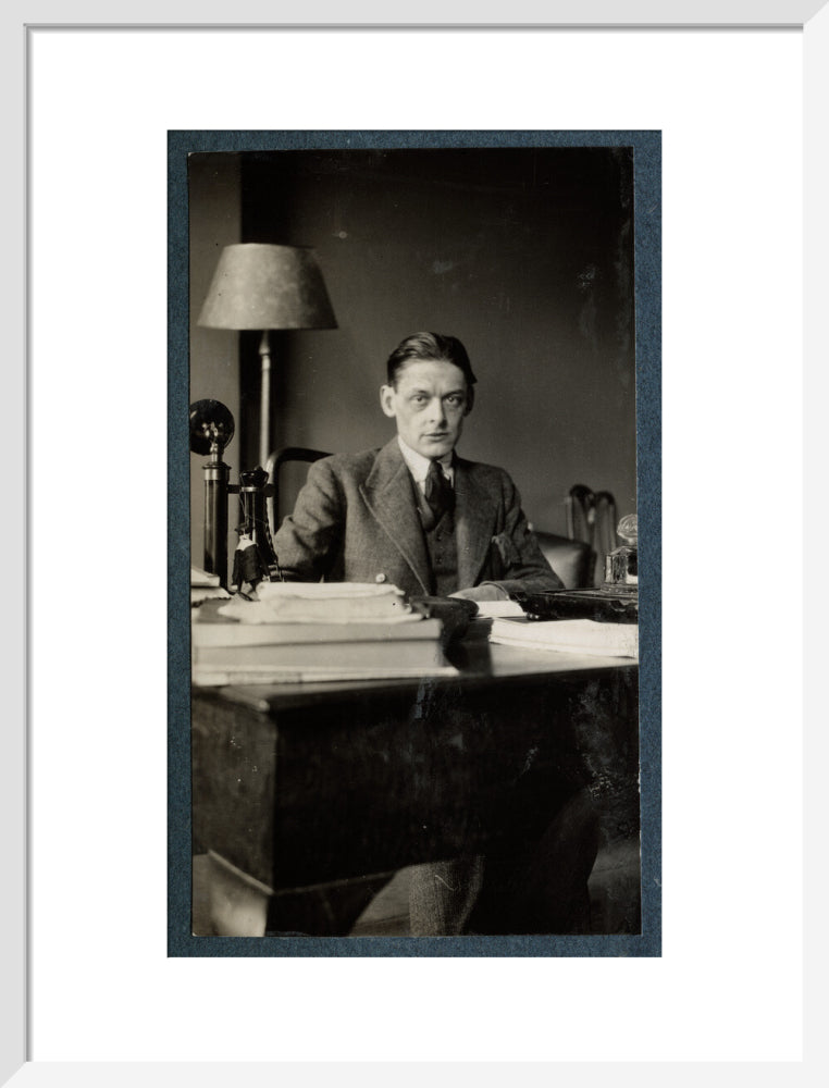 Si 1051651_ihcm 48.00_iwcm 28.69_fls 880231l.tif_fts 880231t.tif_mc ffffff_fwcm 1.50_tmwcm 6.00_bmwcm 6.00_lmwcm 8.16_rmwcm 8.16_maxdim 1000_en_external___iar 1