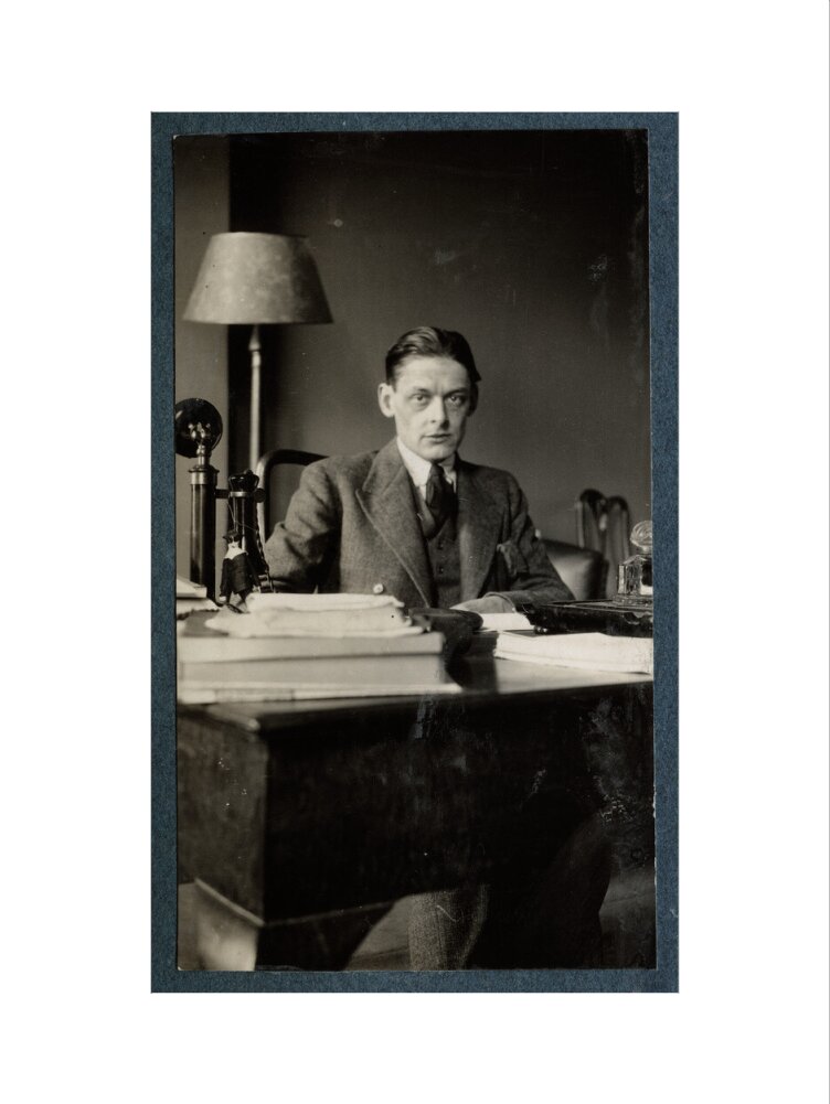 T.s. eliot portrait print (art print, medium, no frame)