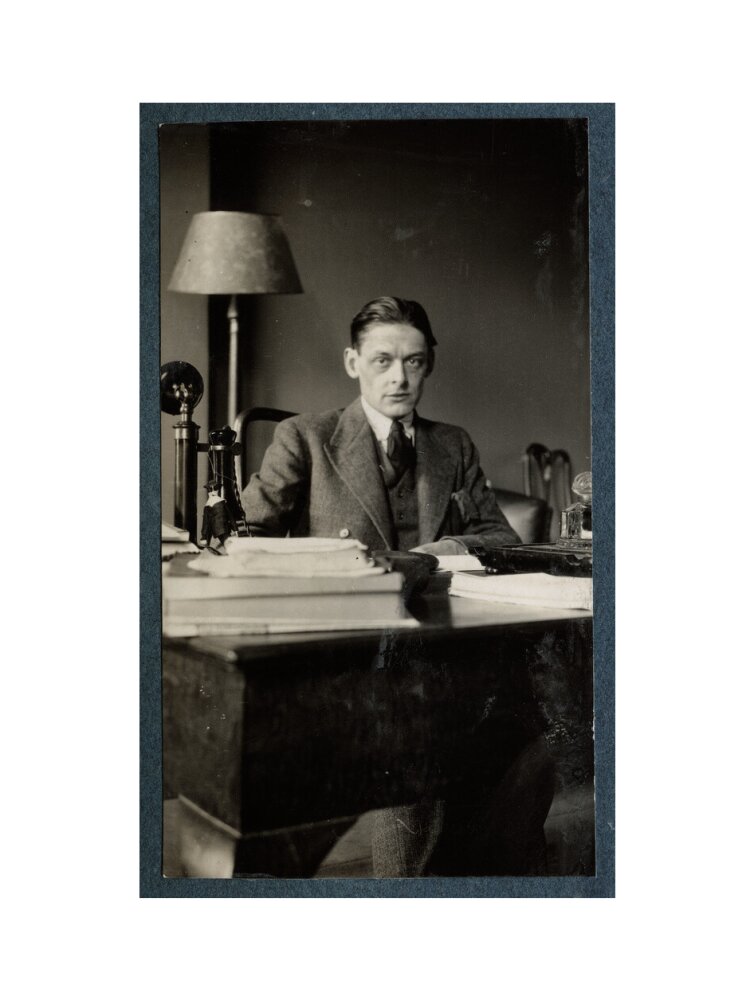 T.s. eliot portrait print (art print, large, no frame)