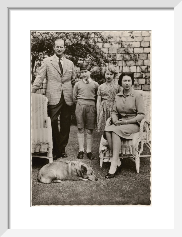 Si 1051670_ihcm 32.00_iwcm 22.00_fls 880231l.tif_fts 880231t.tif_mc ffffff_fwcm 1.50_tmwcm 4.00_bmwcm 4.00_lmwcm 4.00_rmwcm 4.00_maxdim 1000_en_external___iar 1