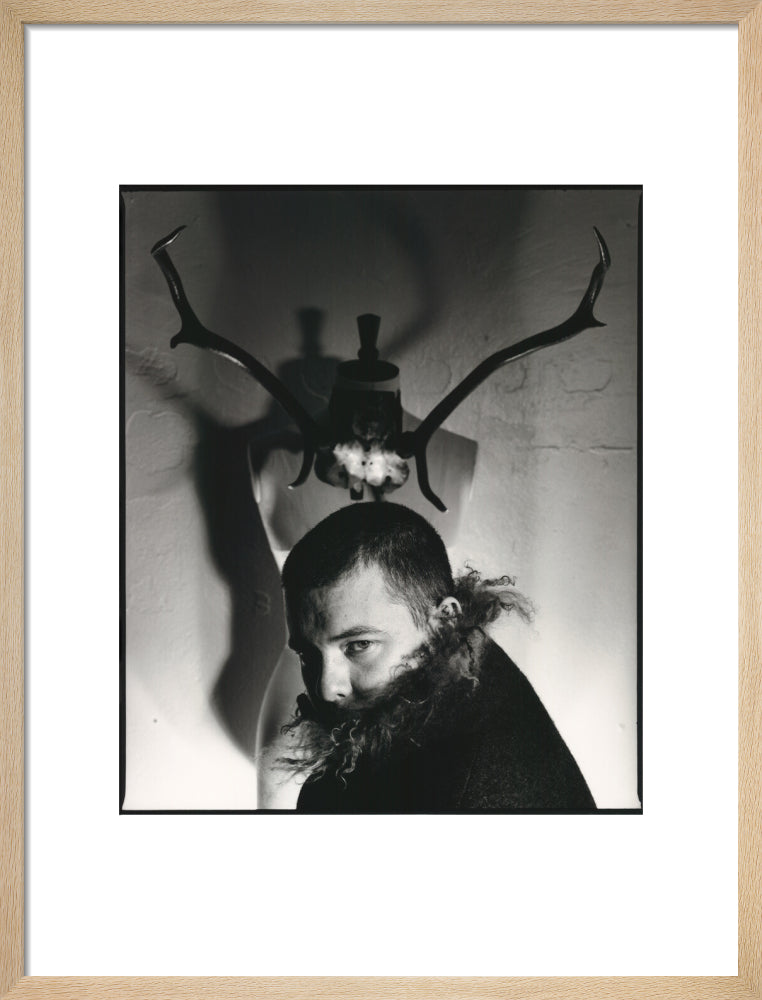 Alexander mcqueen portrait print (art print, medium, natural frame frame)
