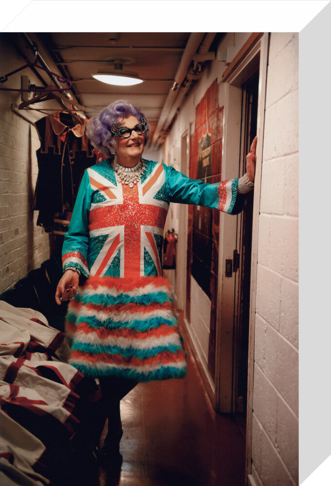 Barry humphries as dame edna everage portrait print (stretched canvas, small, no frame frame)