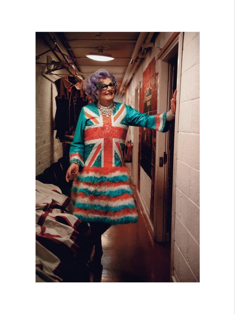 Barry humphries as dame edna everage portrait print (art print, medium, no frame frame)