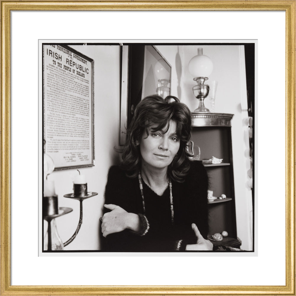 Edna o'brien portrait print (art print, medium, gold frame)