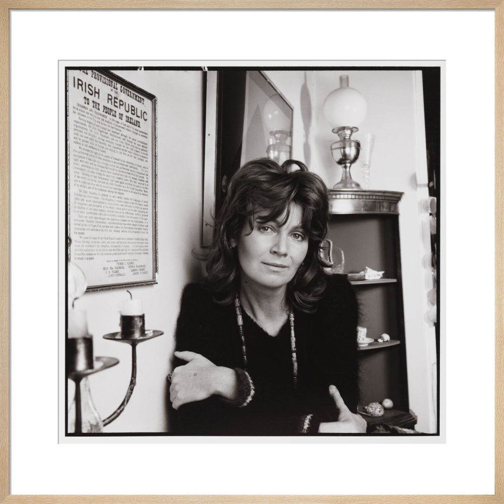 Si 1051710_ihcm 63.30_iwcm 64.00_fls 880600l.tif_fts 880600t.tif_mc ffffff_fwcm 1.50_tmwcm 8.35_bmwcm 8.35_lmwcm 8.00_rmwcm 8.00_maxdim 1000_en_external___iar 1