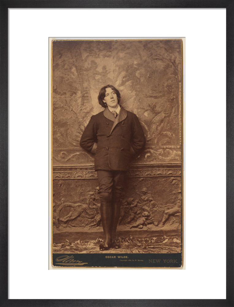 Oscar wilde portrait print (art print, medium, black frame)