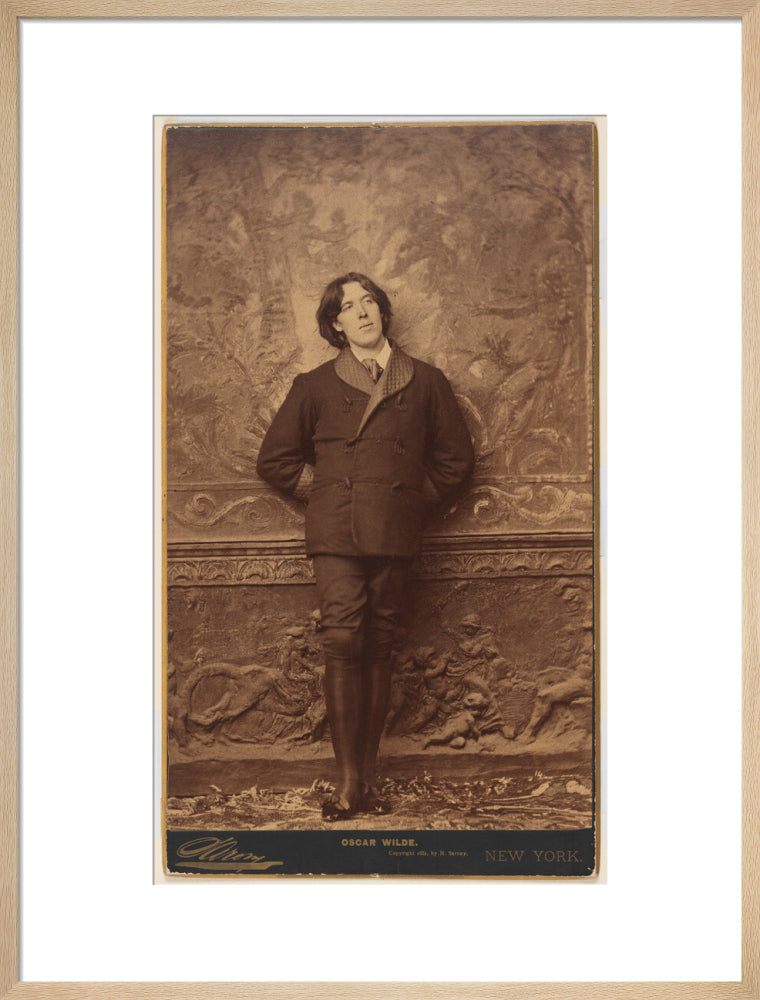 Oscar wilde portrait print (art print, large, natural frame)