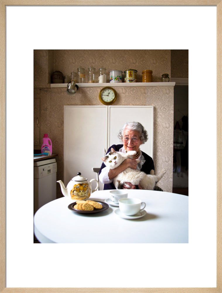 Judith kerr with her cat katinka portrait print (art print, large, natural frame)