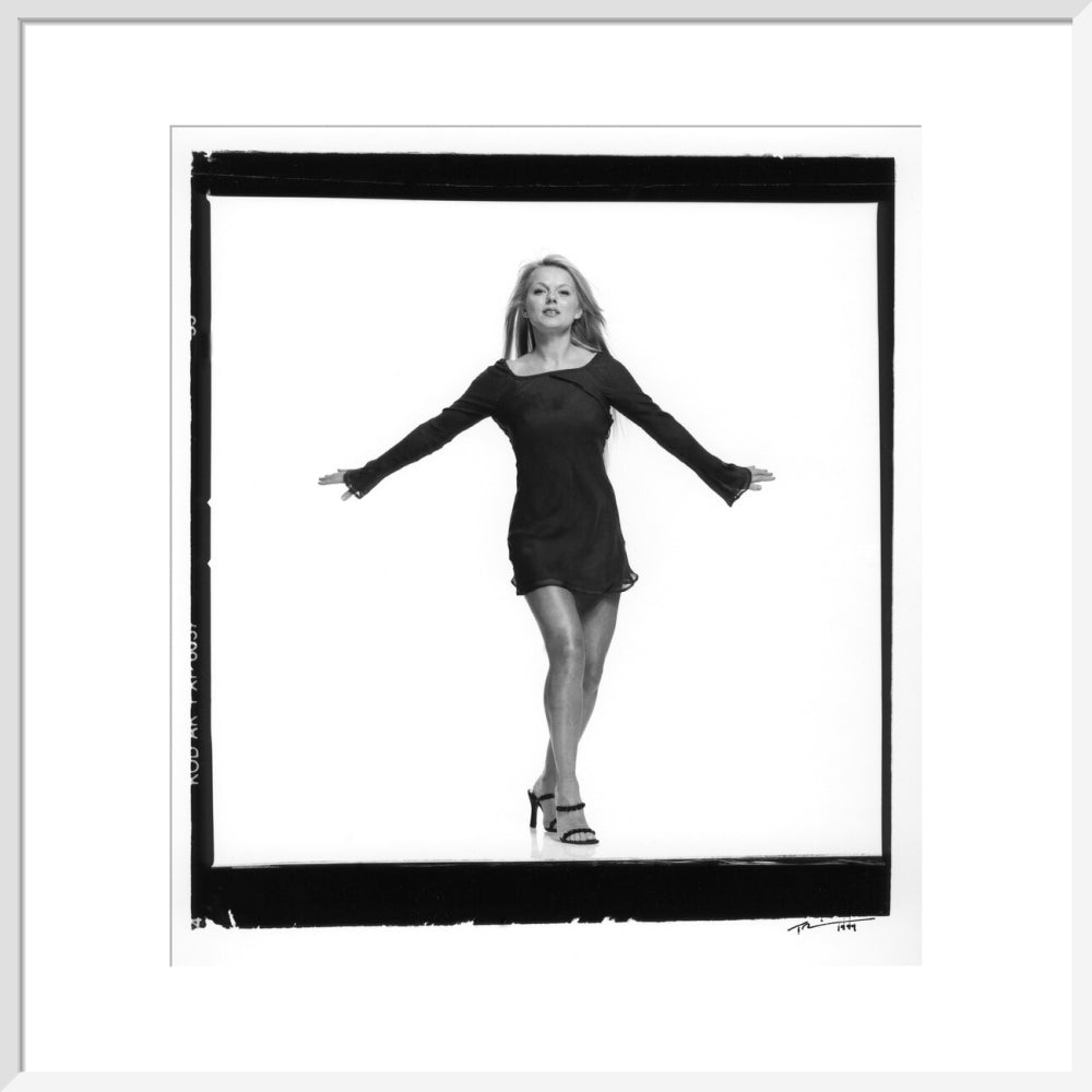 Geri halliwell portrait print (art print, large, white frame)