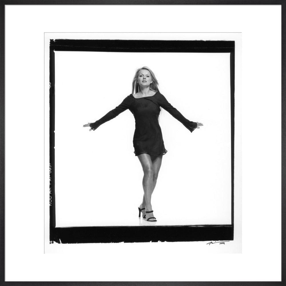 Geri halliwell portrait print (art print, extra large, black frame)