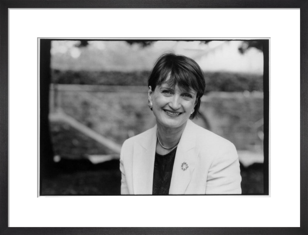 Si 1051822_ihcm 32.92_iwcm 48.00_fls 880229l.tif_fts 880229t.tif_mc ffffff_fwcm 1.60_tmwcm 6.04_bmwcm 6.04_lmwcm 6.00_rmwcm 6.00_maxdim 1000_en_external___iar 1