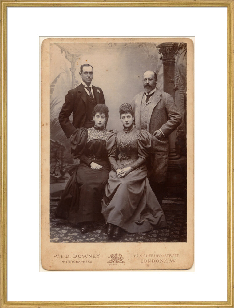 Haakon vii, king of norway; maud, queen of norway; queen alexandra; king edward vii portrait print (art print, extra large, gold frame)