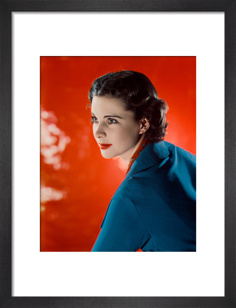 Vivien leigh portrait print (art print, small, black frame)