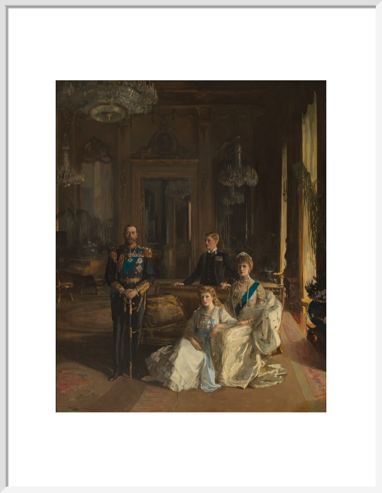 The royal family at buckingham palace, 1913 portrait print (art print, large, white frame)