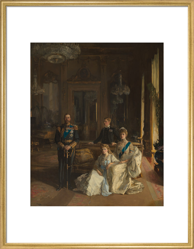 The royal family at buckingham palace, 1913 portrait print (art print, large, gold frame)