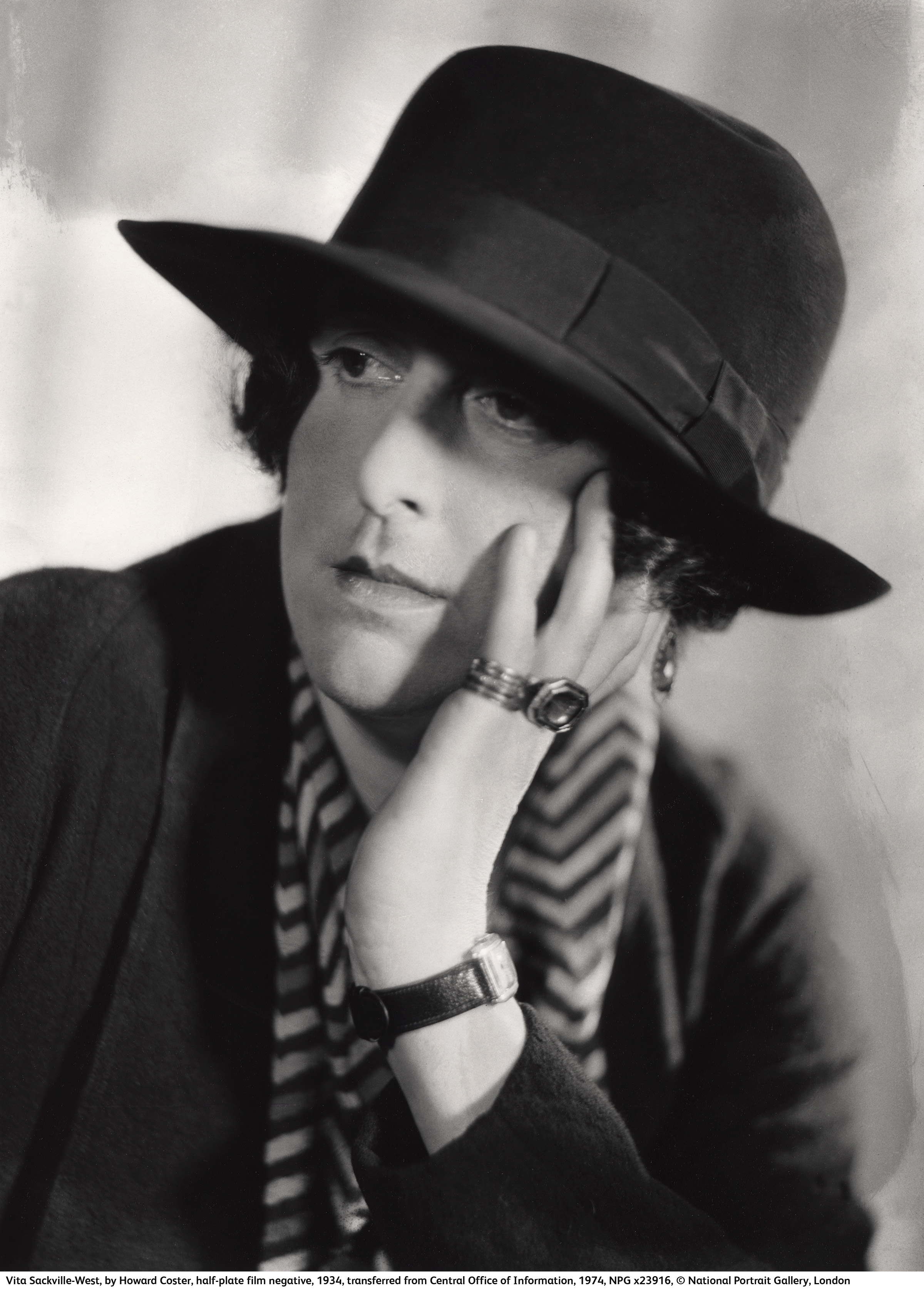 Vita sackville west t shirt national portrait gallery x18943x23916