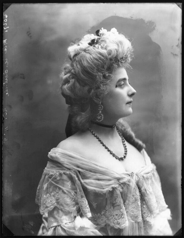 Alexandra carlisle as effie waldron in 'a woman's way' at the comedy theatre npg x101501