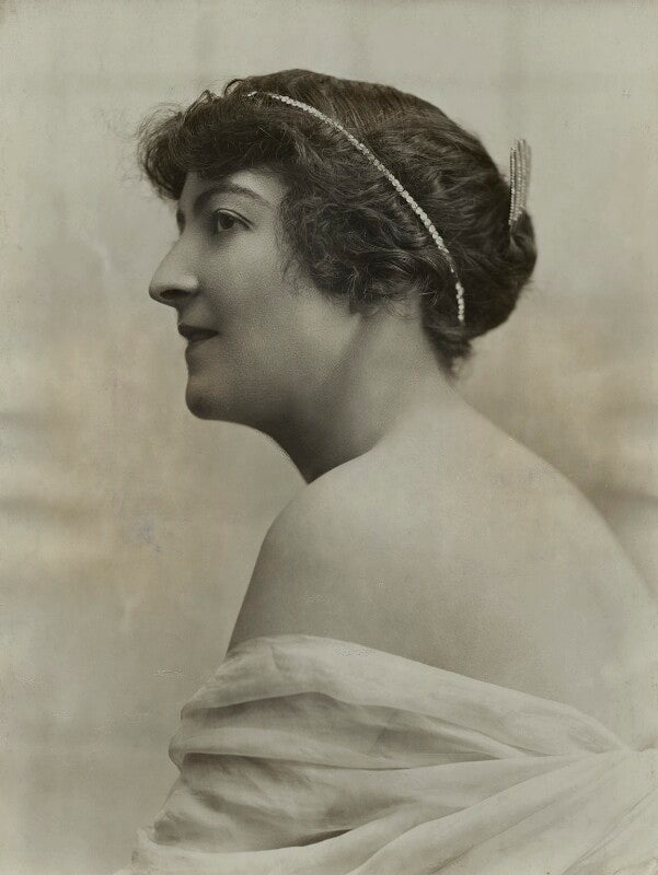 Rhona vedra npg x84971