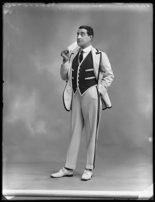 Max dearly npg x80643