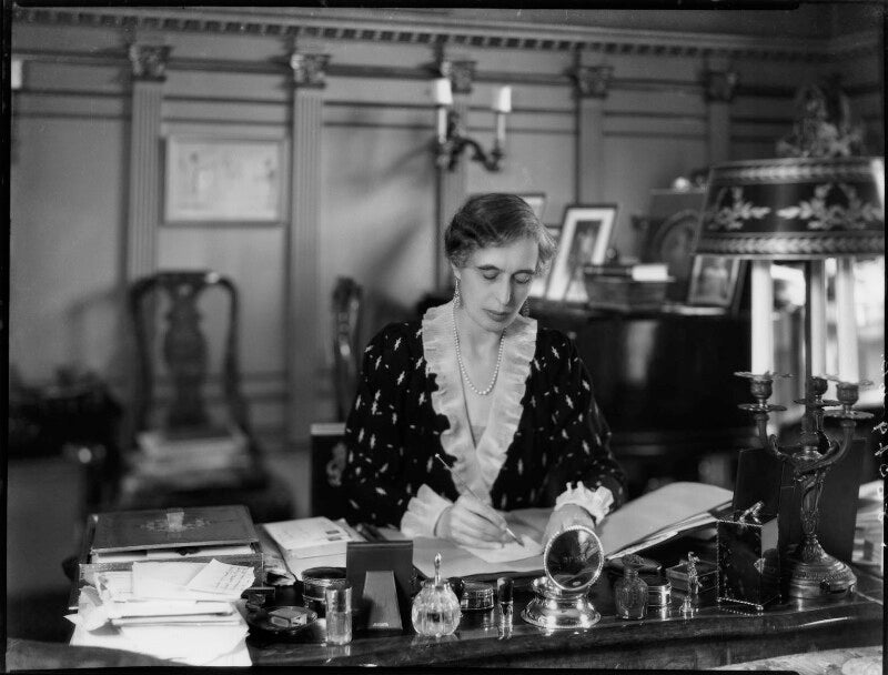 Lady (helen) cynthia colville (née crewe milnes) npg x154129