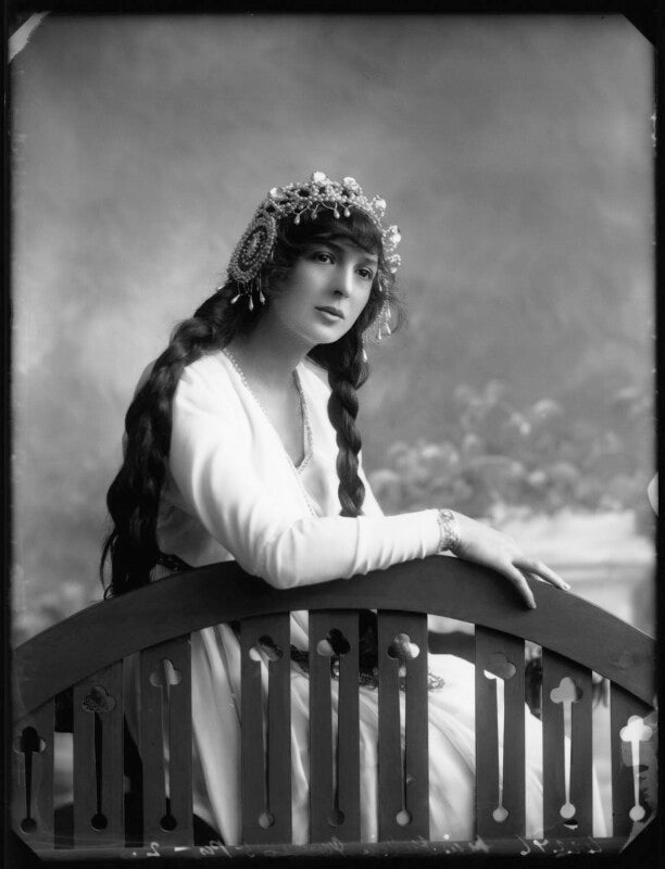 Julia james npg x102111