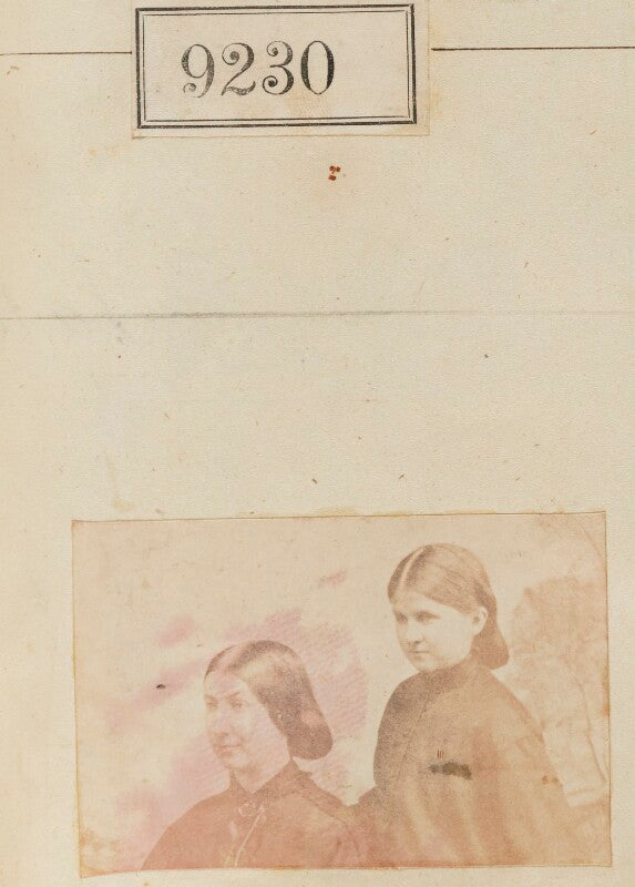 Unknown sitters npg ax59052