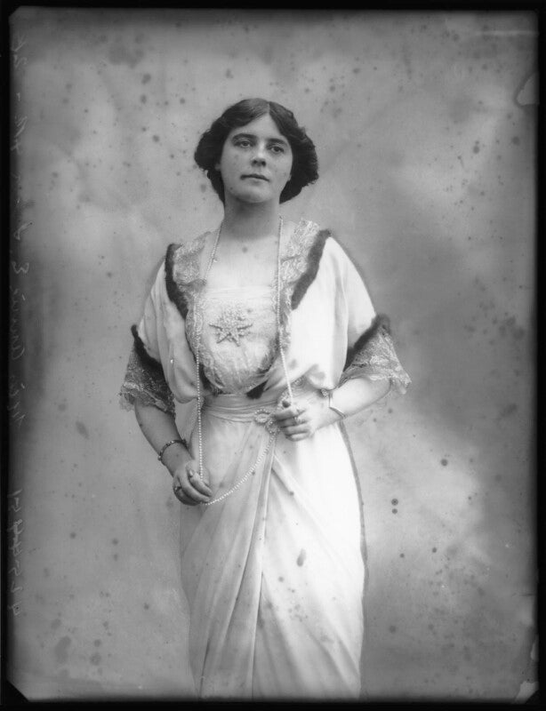 Annie saker npg x103456