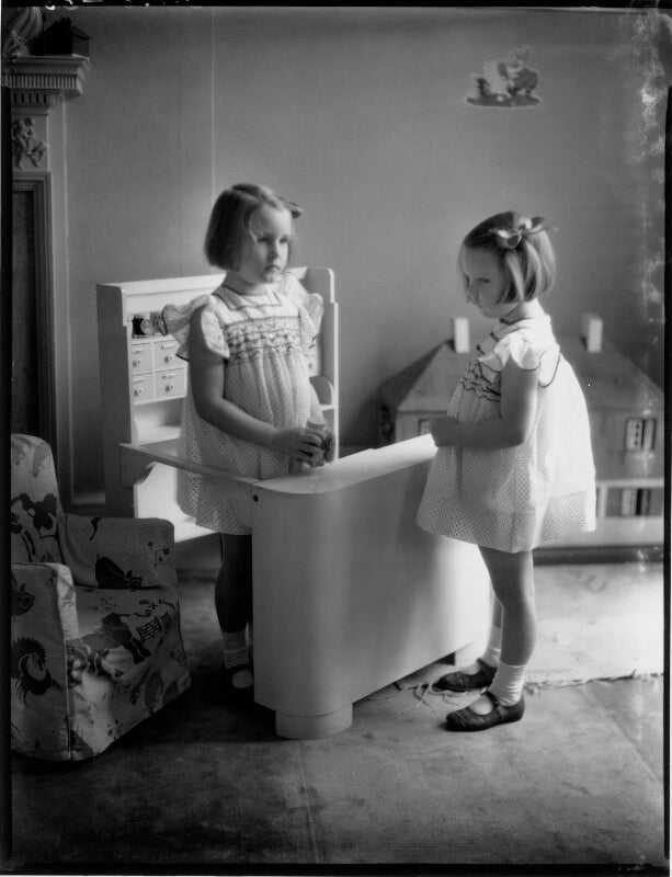 Wanda dembinska (née raczynska); wiridiana (née raczynska), countess rey npg x154121