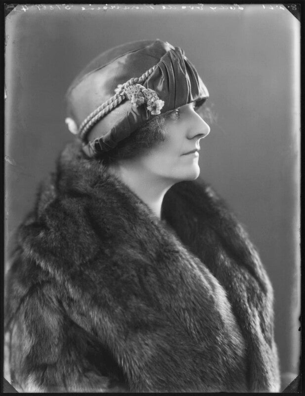 Lady eva harriet de paravicini (née cholmondeley) npg x120795