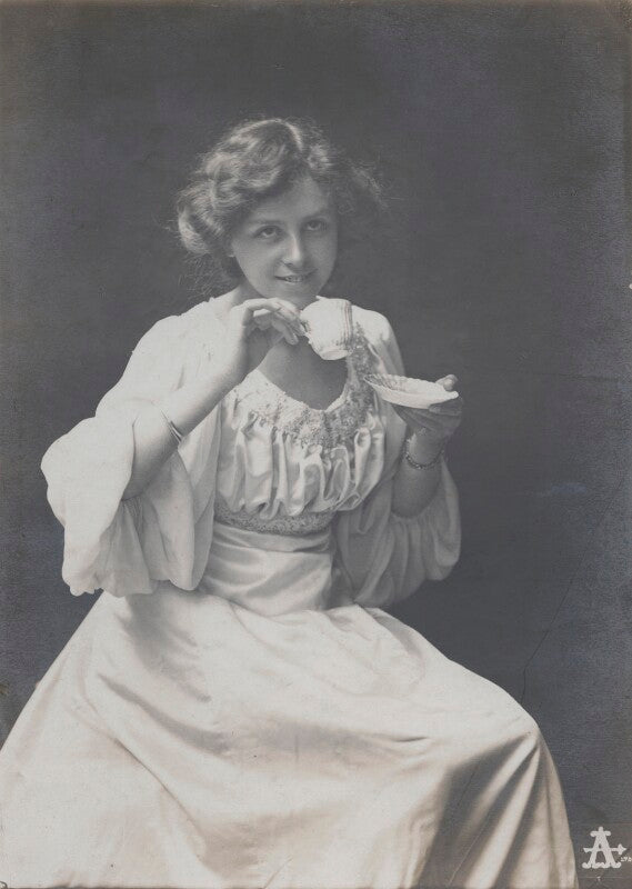 Dora barton npg x199063