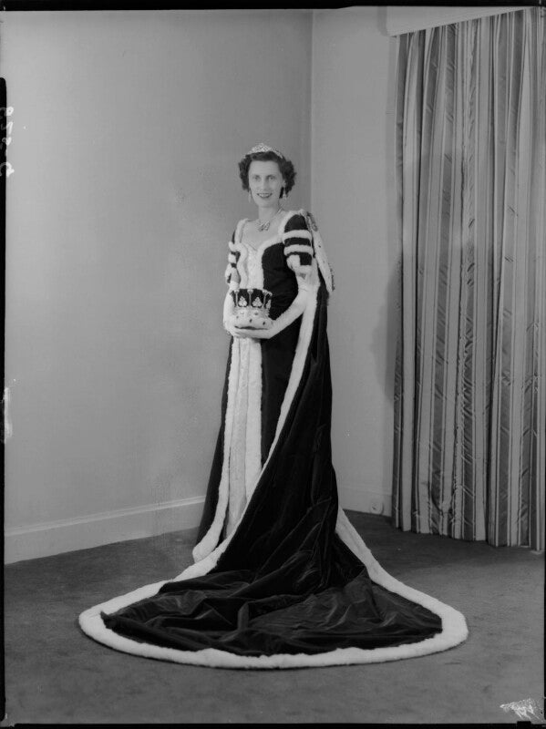 Angela isabel nellie pepys (née nevill), countess of cottenham npg x130564