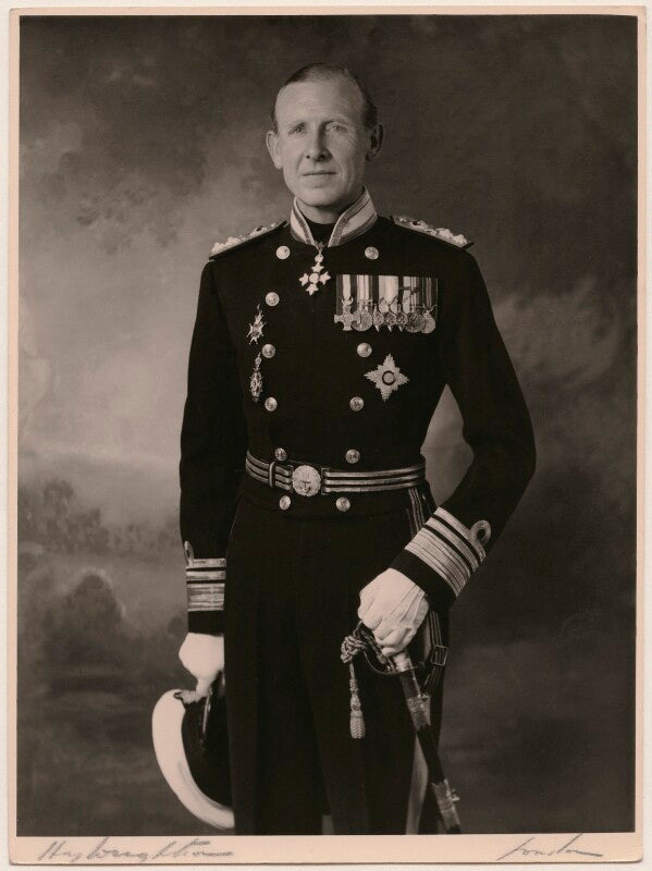 Sir (robert) alastair ewing npg x181184