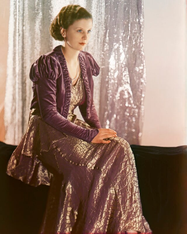 Belle chrystall npg x222136