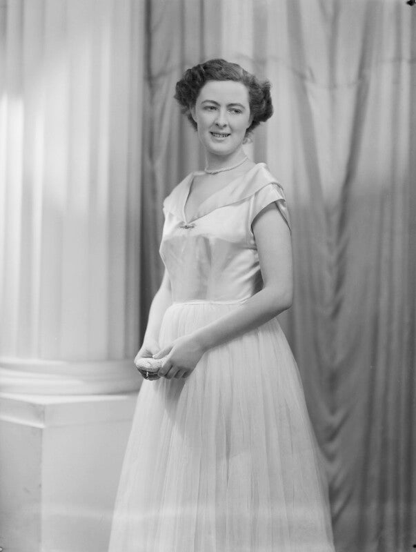 Lady fiona mary hannon (née graham) npg x97545