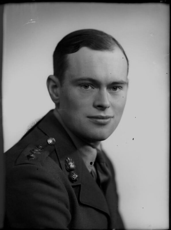 Philip loscombe wintringham owen npg x95073