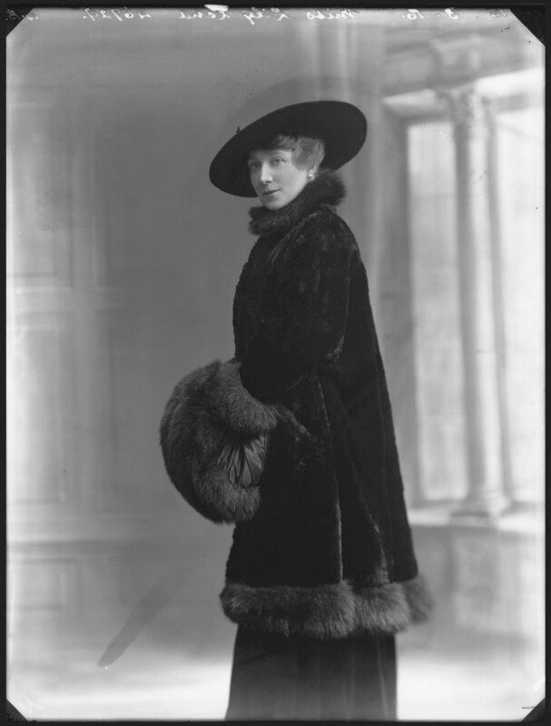 Lily lena (alice mary ann mathilda archer) npg x33389