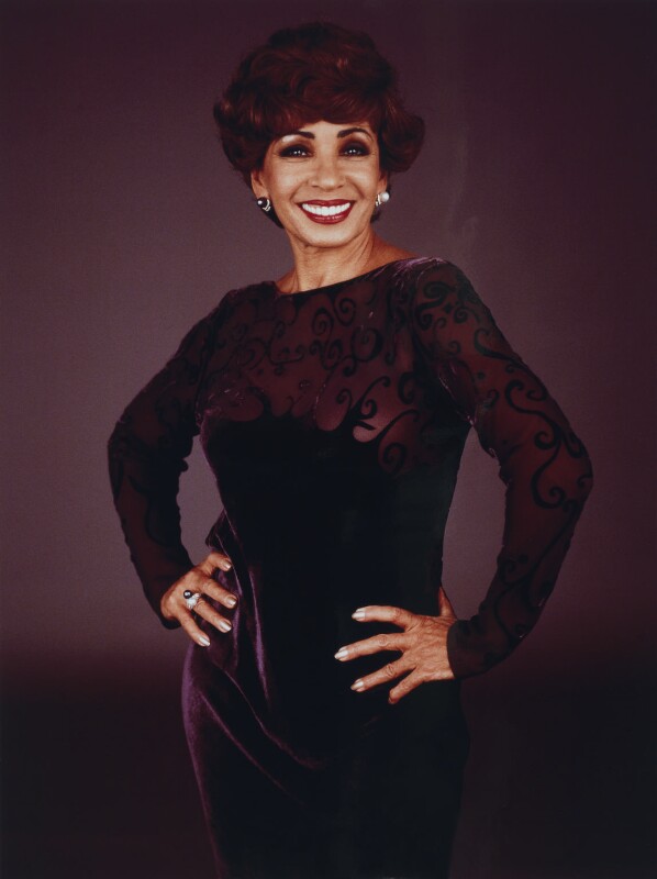 Shirley bassey npg x128532