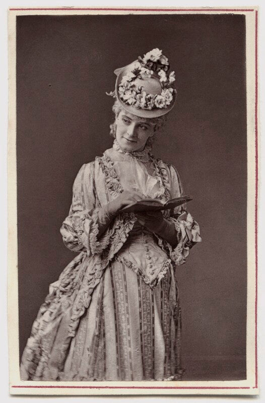Emily fowler npg ax7661